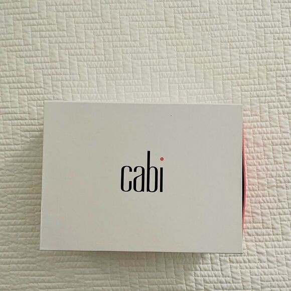 New in box - Cabi Interlock Block crushed velvet heel size 7 - Picture 8 of 8